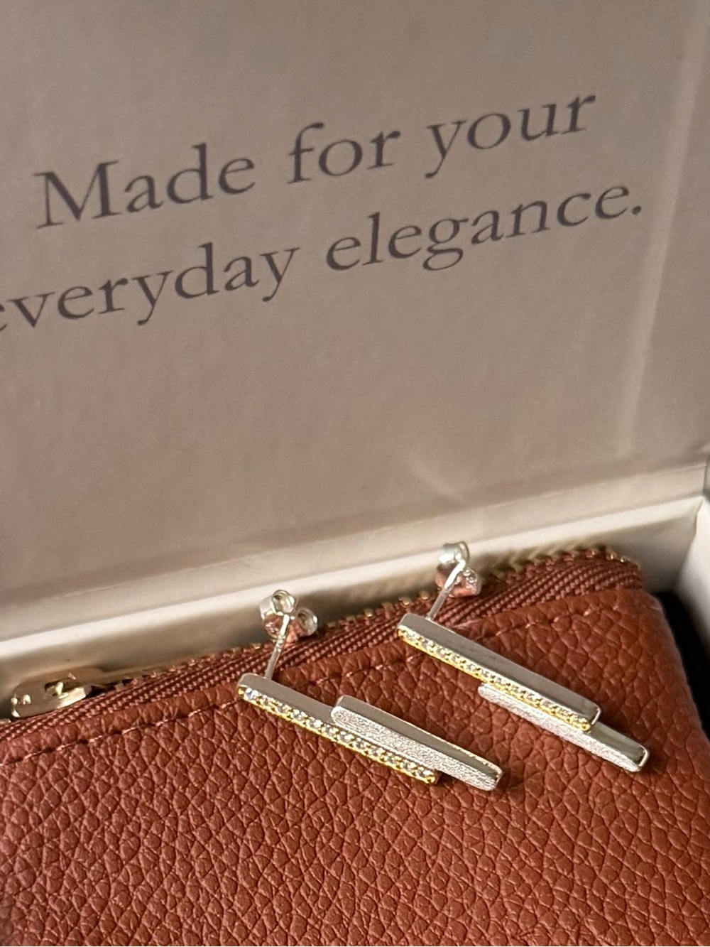 FEIONA JEWERLY Clara Earrings